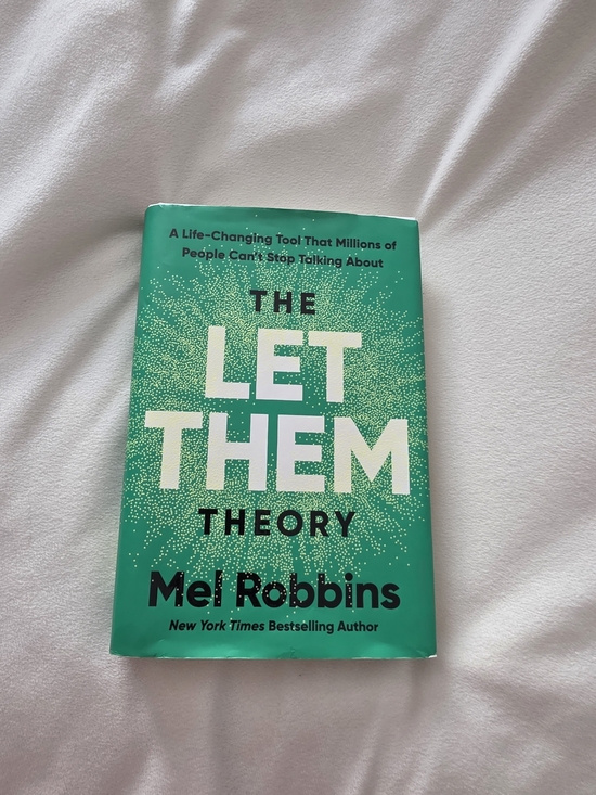 Other - Let Them Theory - Green Hardcover